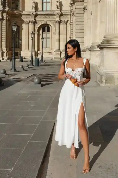 Look Luxe and Elegant With These Stunning All White Outfit Ideas